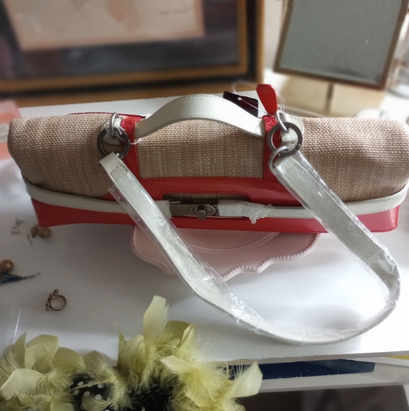 BCBG MaxAzria Handbag - Picture 4 of 16